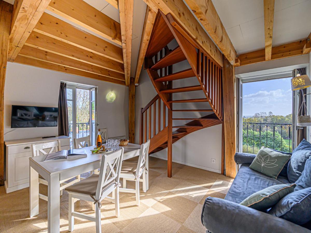 Apartment Le Chateau De Kergonano-13 By Interhome Baden Eksteriør billede