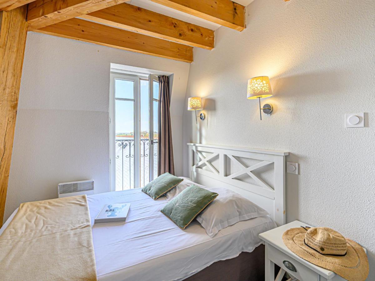 Apartment Le Chateau De Kergonano-13 By Interhome Baden Eksteriør billede